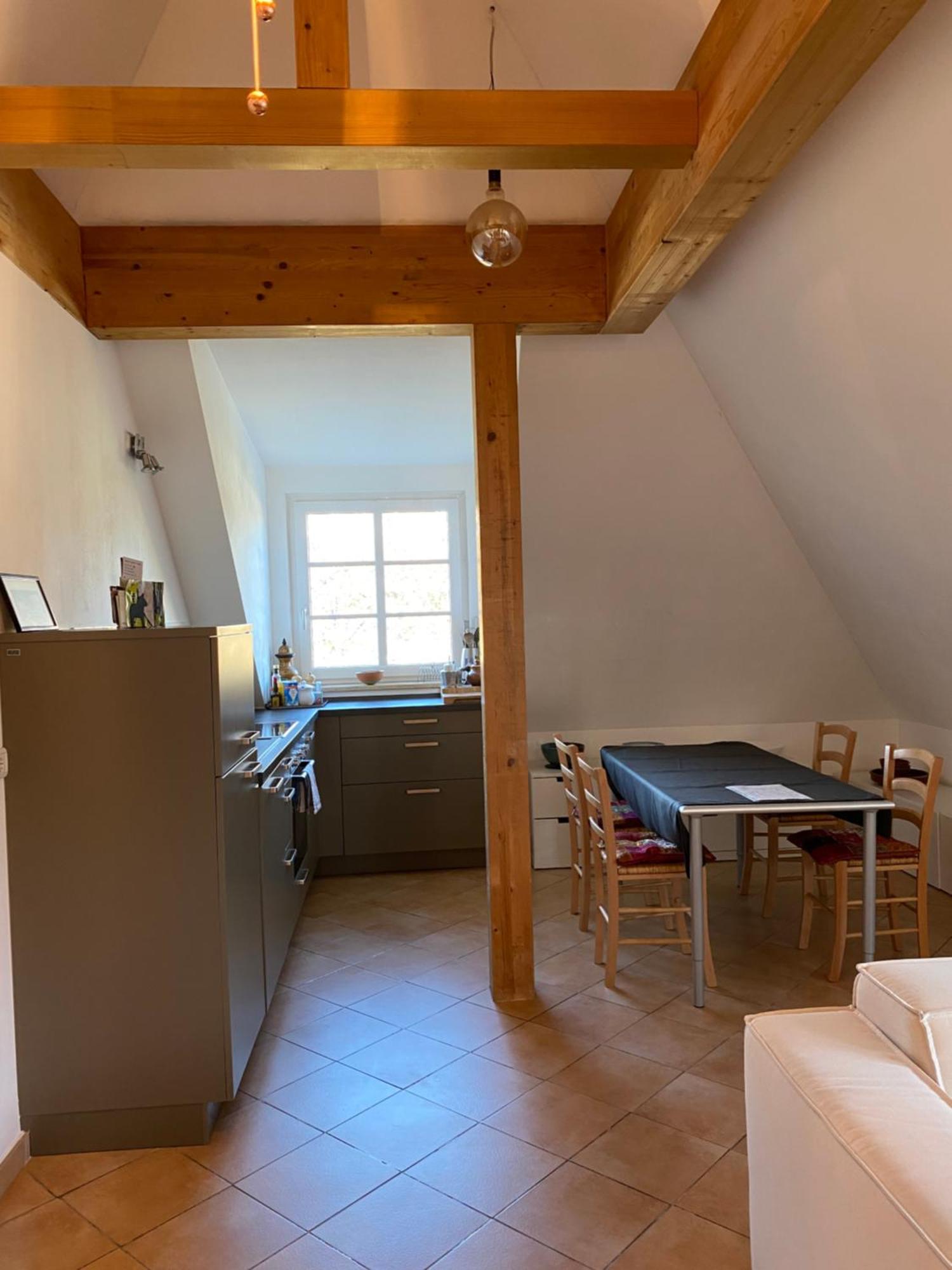 Helle Und Ruhige Dachgeschosswohnung München Exterior foto